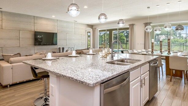 Villa (The Ultimate 10 Bedroom 8 Bathroom Re) | Extérieur