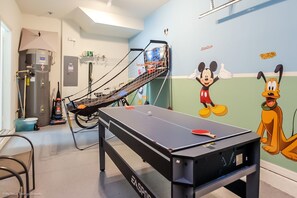 Apartment | Games room