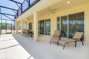 Villa | Balcony