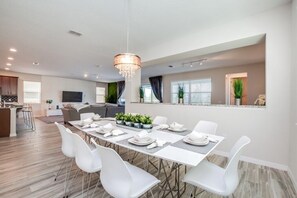 Villa | Private kitchen - Solara Resort 9 Bedroom 6 Bathroom Resort Villa (Kissimmee)
