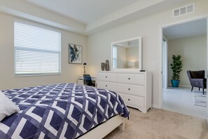 Apartment (4741CT Amazing Story Lake Brand New C)