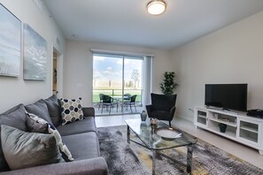 Departamento (4741CT Amazing Story Lake Brand New C) | Exterior