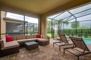 Villa (1816GOBI) | Balkon