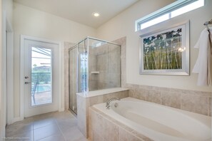 Villa (1816GOBI) | Badezimmer
