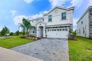 Villa | Exterior - 1501mc Amazing Champions Gate 8 Bedroom 5 Bed (Davenport)