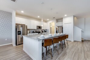 Hus (6004OGL 14 Bedroom 11 Bathrrom) | Exteriör