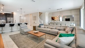 Unclassified image, 4 of 78, button - 1521mc Amazing Champions Gate 8 Bedroom 5 Bath (Davenport)