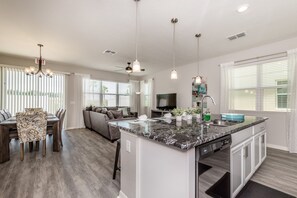 Apartment | Private kitchen