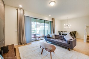 Apartment (4663TERRA) | Living room