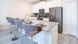 Apartment | Private kitchen - 1571pd Champions Gate Community (Davenport)