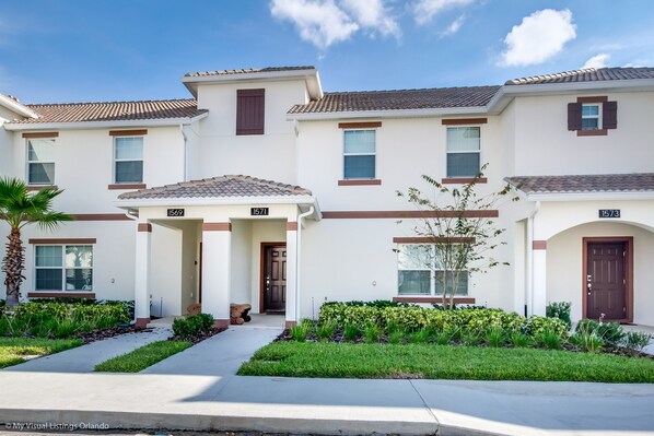 Apartment | Exterior