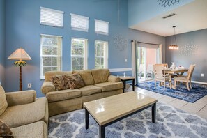 Apartment | Living room