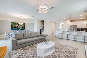 Villa | Living room | LED TV, video-game console