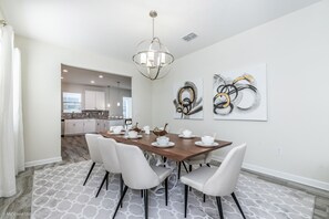 Villa (1570OL High End Champions Gate Furnis) | Cocina privada