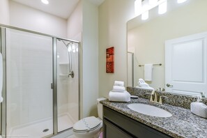 Apartment | Bathroom