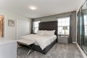 Apartemen (4818MLANE) | 4 kamar tidur dan Wi-Fi gratis