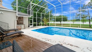 วิลล่า (Ultimate 6 Bedroom 5 Bathroom On Ba) | สระว่ายน้ำ