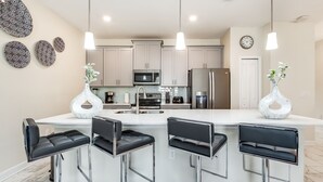 아파트 (790PBEACH Sleeps 11 ) | 전용 주방