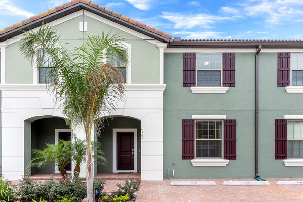 Apartment | Exterior