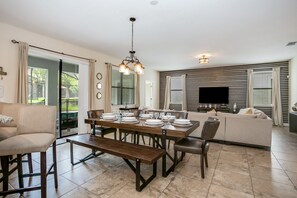 Villa (1432ROLLING) | Private kitchen | Dining tables - Rolling Fairway Villa Champions Gate 2 (Davenport)