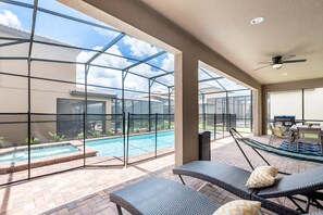 Villa | Pool