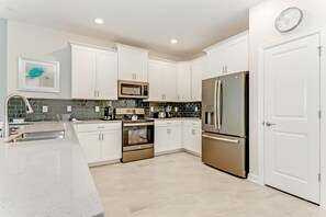 House (2867STANZA 9 BR Villa With Games Room) | Private kitchen