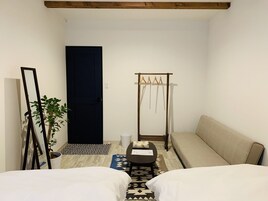 Standard Room | Free WiFi, bed sheets