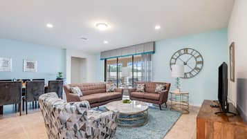 Villa | Living room | Flat-screen TV