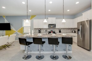 Villa | Private kitchen - Bengal Drive Villa Windsor At Westside 8917 (Kissimmee)