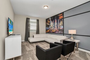 Villa (2745BMD) | Sala de estar | Televisión de pantalla plana 
