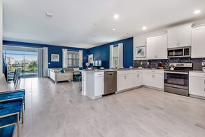 Ferienhaus (4629TARGET 9 BR Villa With Games Room) | Eigene Küche