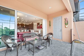 Apartment | Balkon