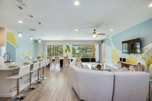 Living room - The Ultimate 10 Bedroom 8 Bathroom (Davenport)