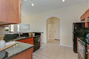 Apartment | Private kitchen - 4 Miles to the Magical World of Disney (Kissimmee)