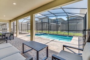House (4566NARRA Storey Lake 9 BR Villa With) | Pool