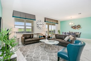 Villa | Living room - 661pbeach Amazing Champions Gate 9 Bedroom 5 Bed (Davenport)
