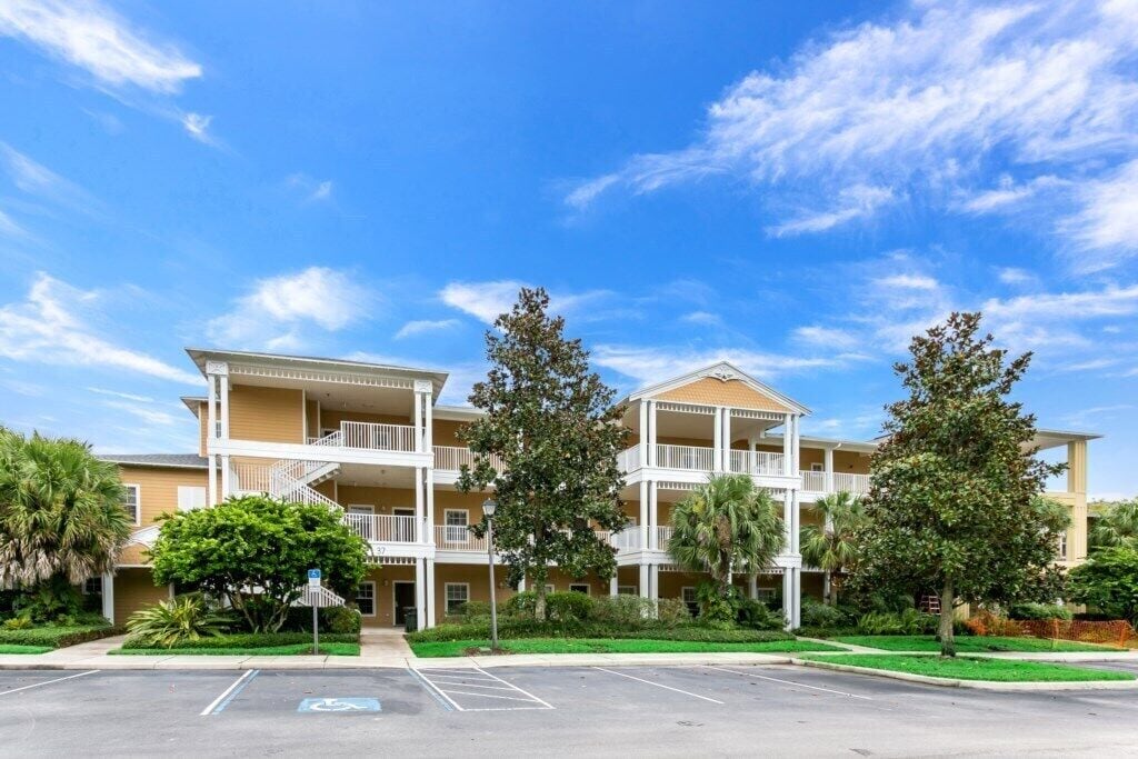 Condo (114RUMRUN) | Exterior