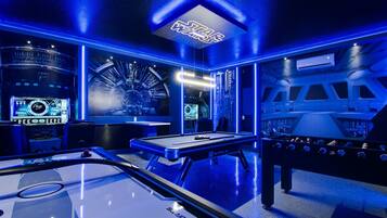 Villa (8833CRUDEN) | Exterior