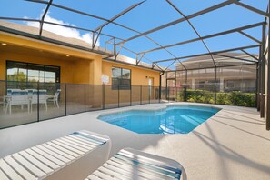 Villa | Pool
