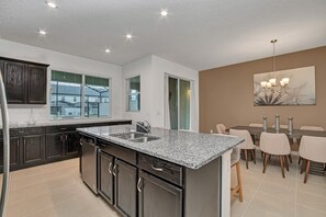 Apartment (2182COOPER) | Private kitchen - Cooper Villa Windsor At Westside 4 (Kissimmee)