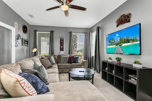 House (3800OAKVILLE) | Living room