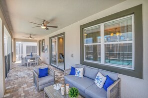 Villa (671STICKS) | Vardagsrum | LED-tv