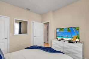 Villa (7387OAKMOSS)