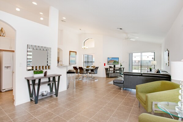 Exterior - Rosemount Villa Providence 4 (Davenport)