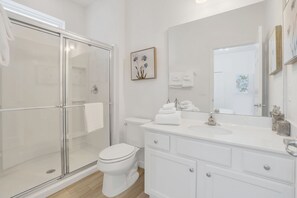 Bathroom - Broadoak Drive villa Solterra 4 (Davenport)
