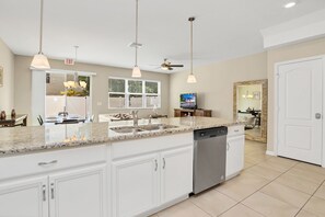 Apartment | Private kitchen