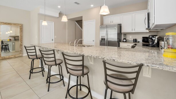 Apartment | Private kitchen - Crown Villa Compass Bay (Kissimmee)