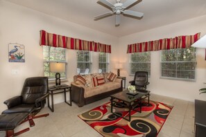 Apartment (3000YL) | Living room