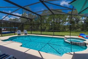 Pool - Orange Villa Watersong (Davenport)
