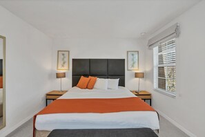 Apartment (3034WHITE)